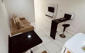 Nox Temporada Flat Completo em Caruaru com Ar e Wi-Fi Flat 201